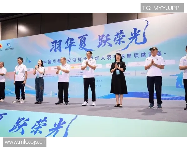 羽毛球盛宴：深入成都羽毛球队的极速竞技之旅